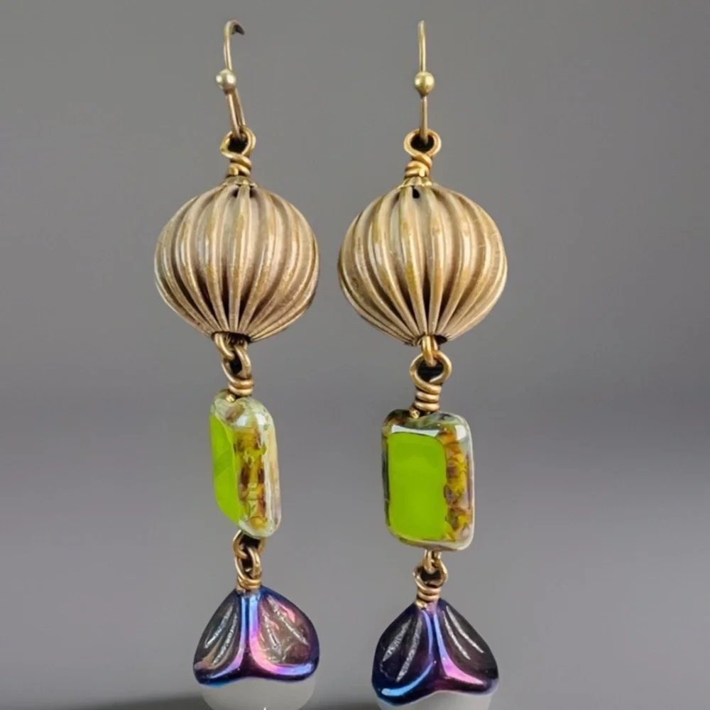 Vintage bronzetone, long Bohemian chic costume pierced earrings